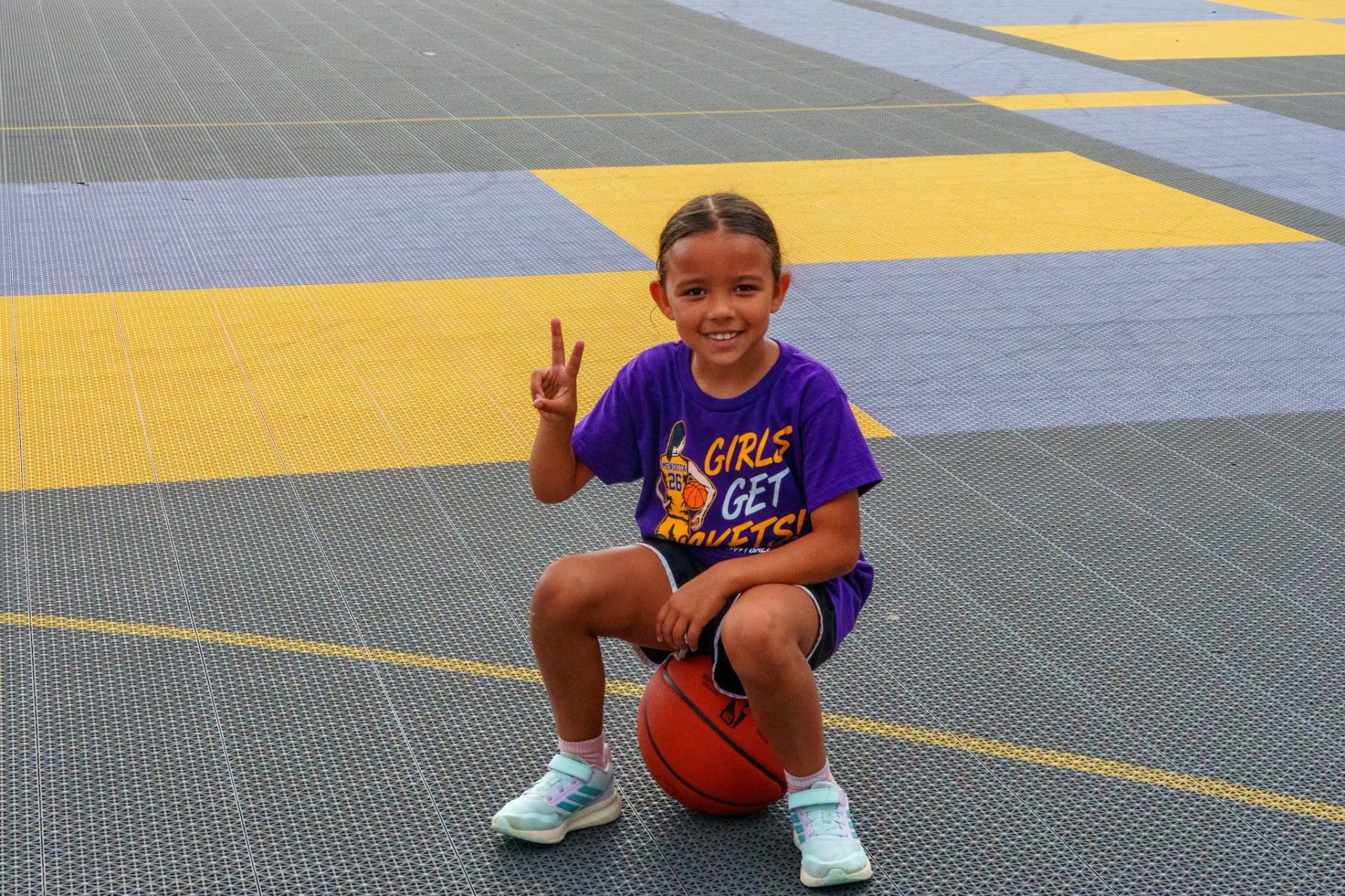 Leagues, clinics & active play